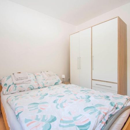 Apartments Relax Near Опатия Екстериор снимка
