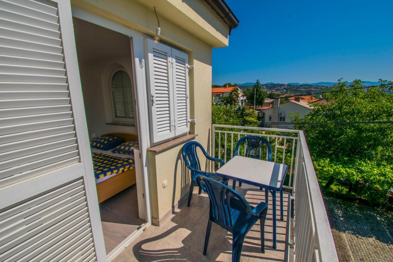 Apartments Relax Near Опатия Екстериор снимка