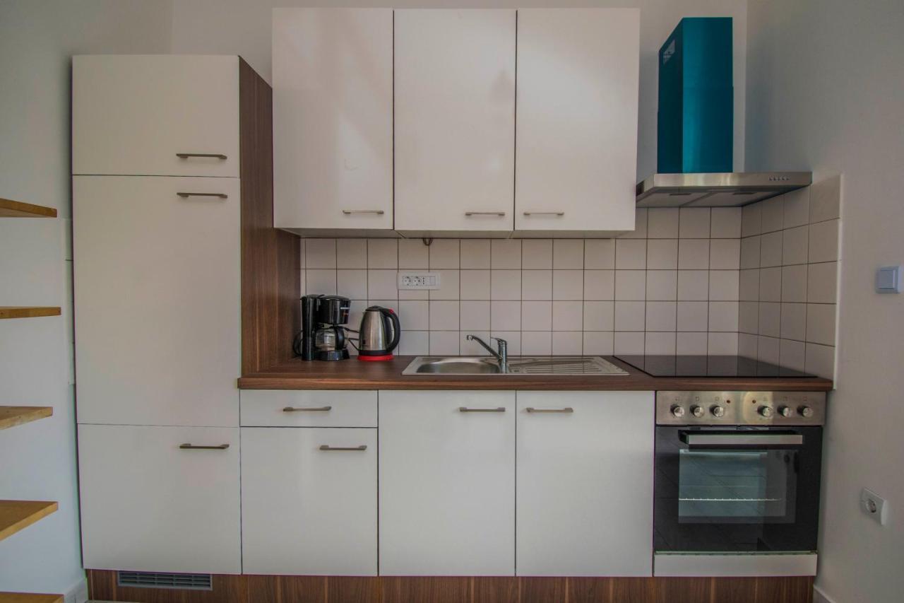 Apartments Relax Near Опатия Екстериор снимка