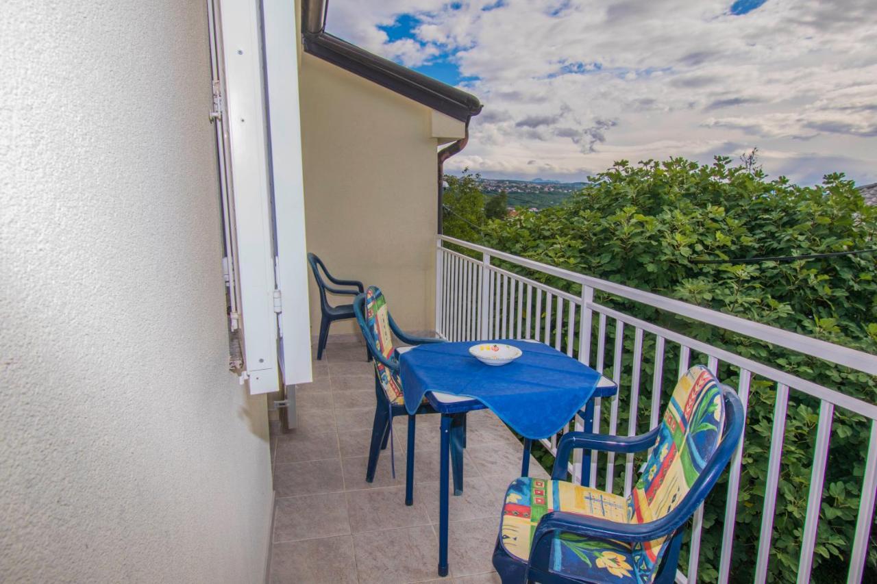 Apartments Relax Near Опатия Екстериор снимка