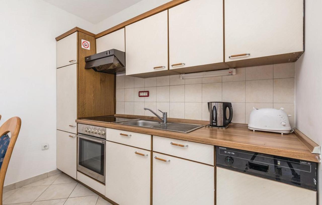 Apartments Relax Near Опатия Екстериор снимка