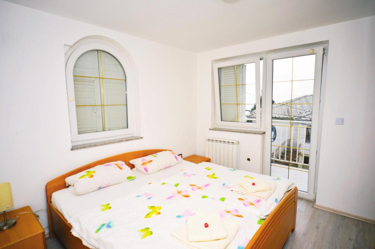 Apartments Relax Near Опатия Екстериор снимка